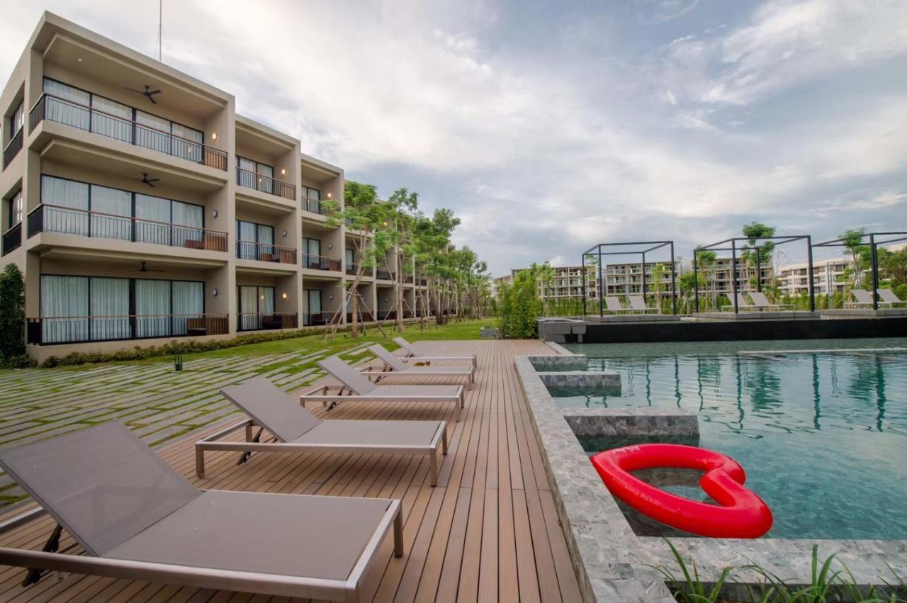 The Gallery Hotel Nai Harn Exterior foto