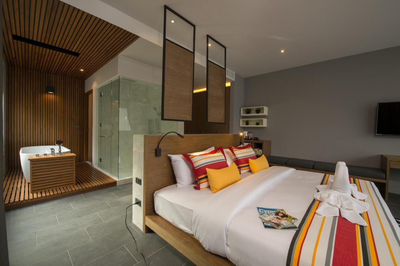 The Gallery Hotel Nai Harn Exterior foto