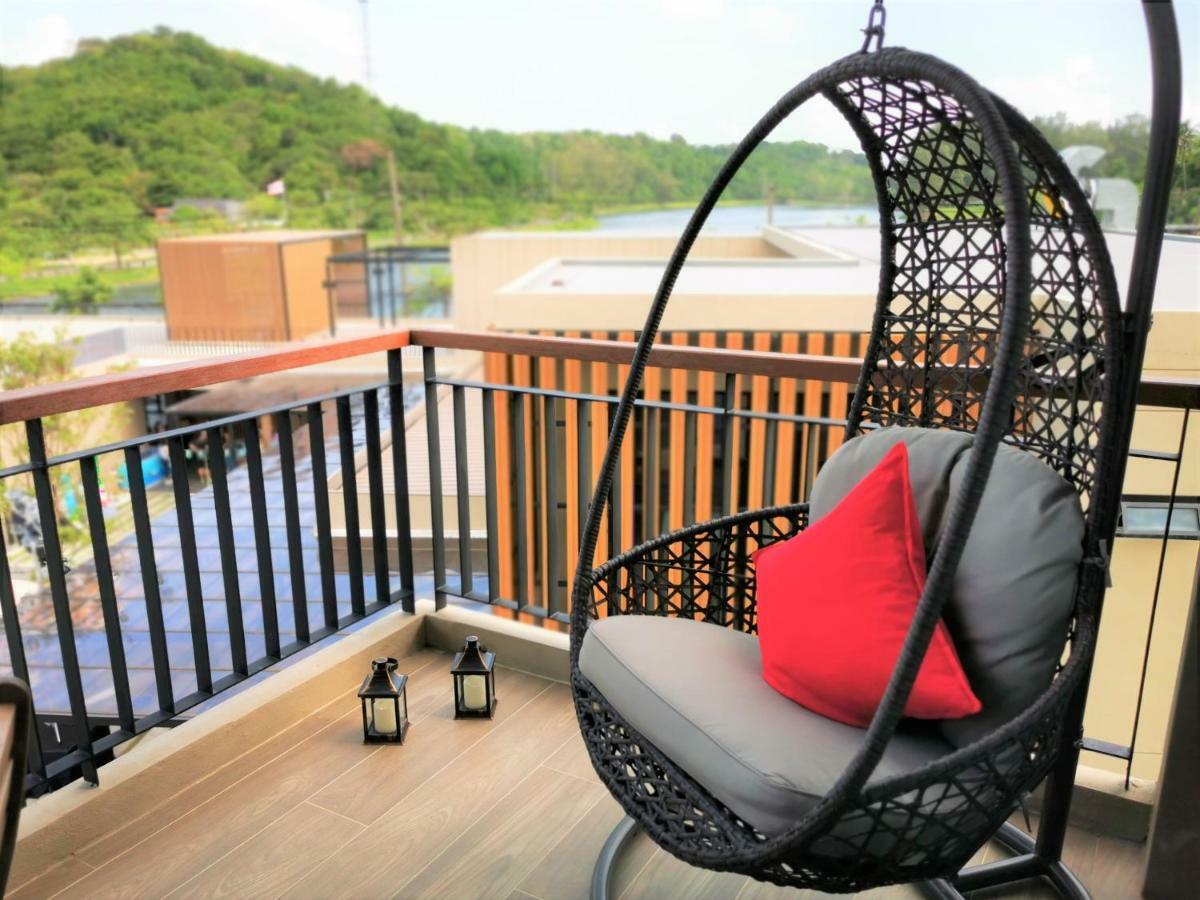 The Gallery Hotel Nai Harn Exterior foto
