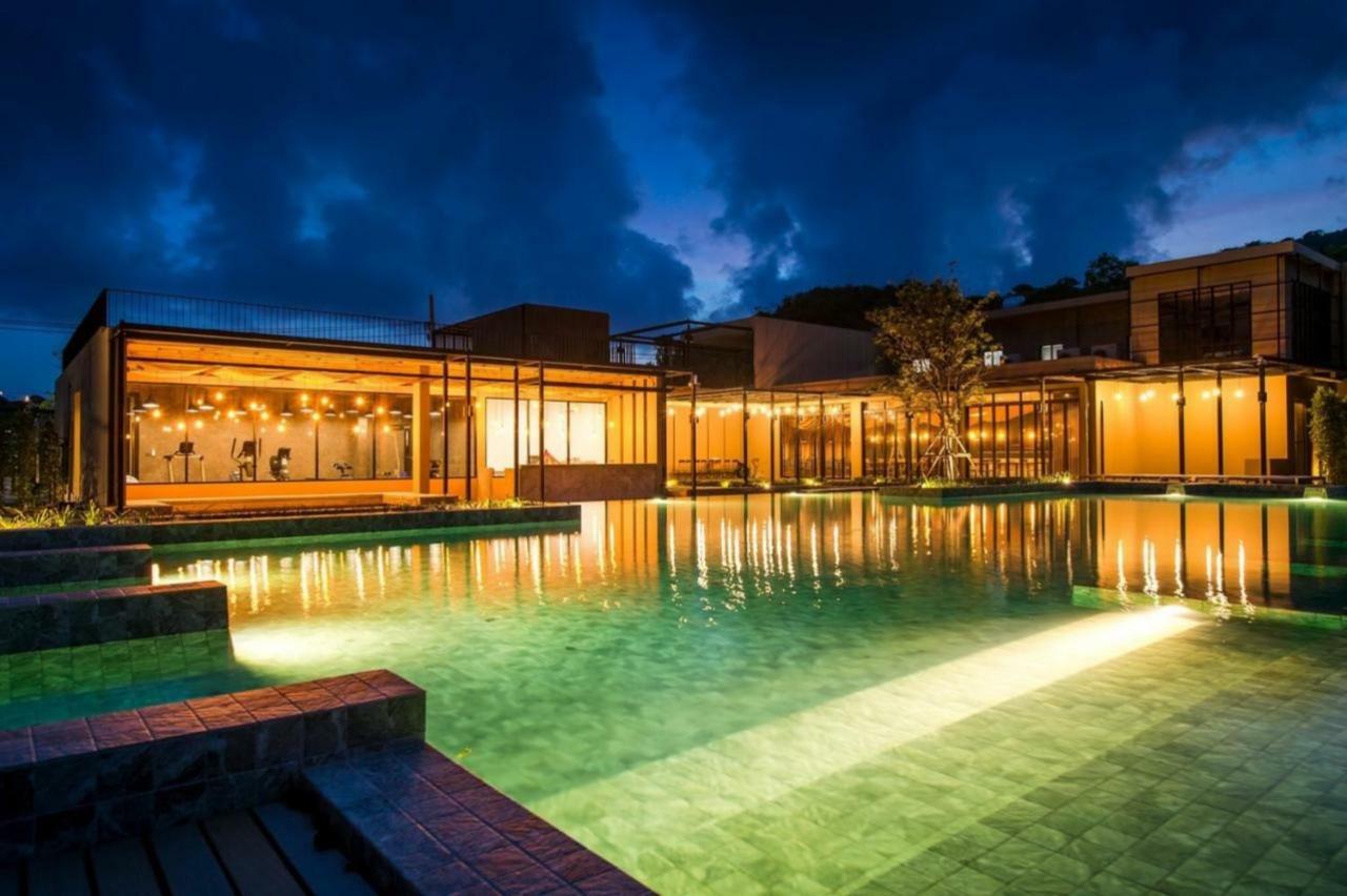 The Gallery Hotel Nai Harn Exterior foto